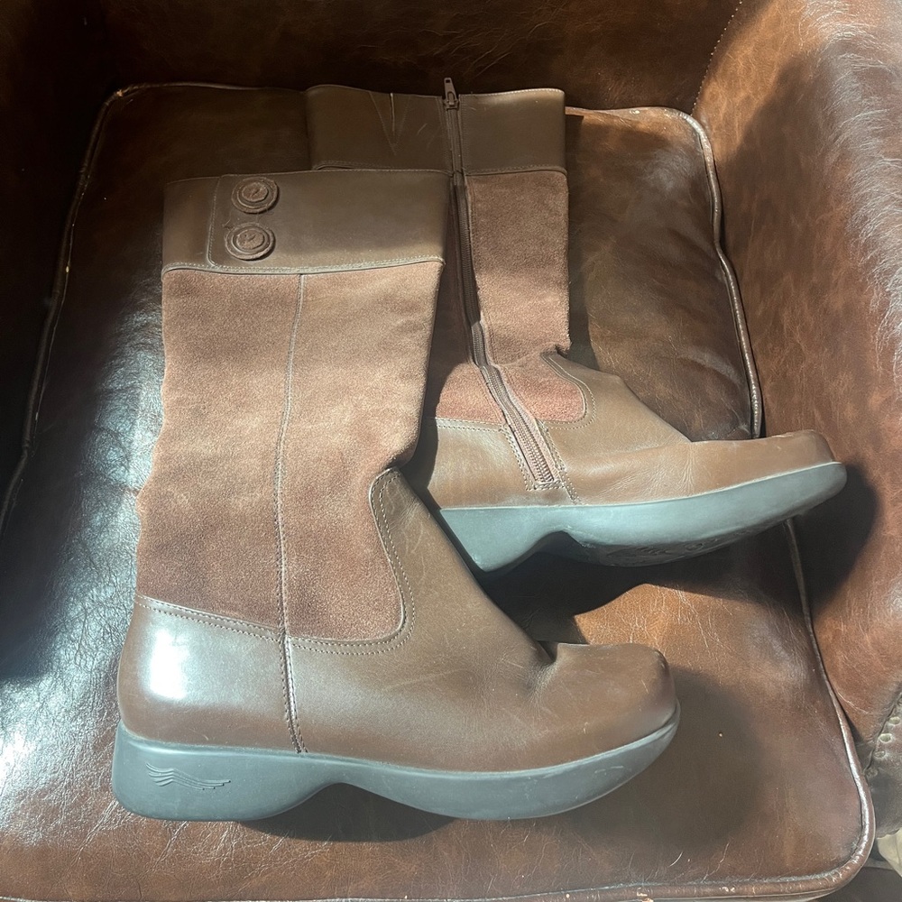Dansko Brown Heeled Boots